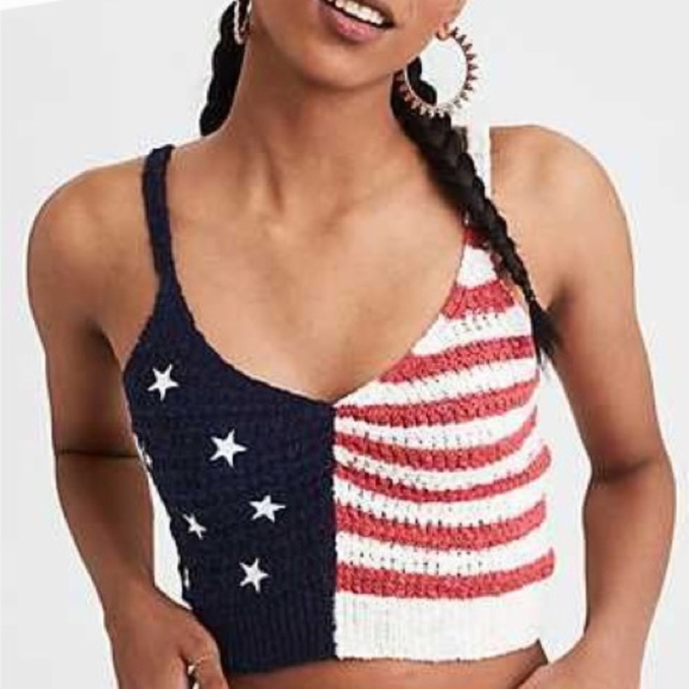 AMERICAN EAGLE Crochet Halter Crop Top